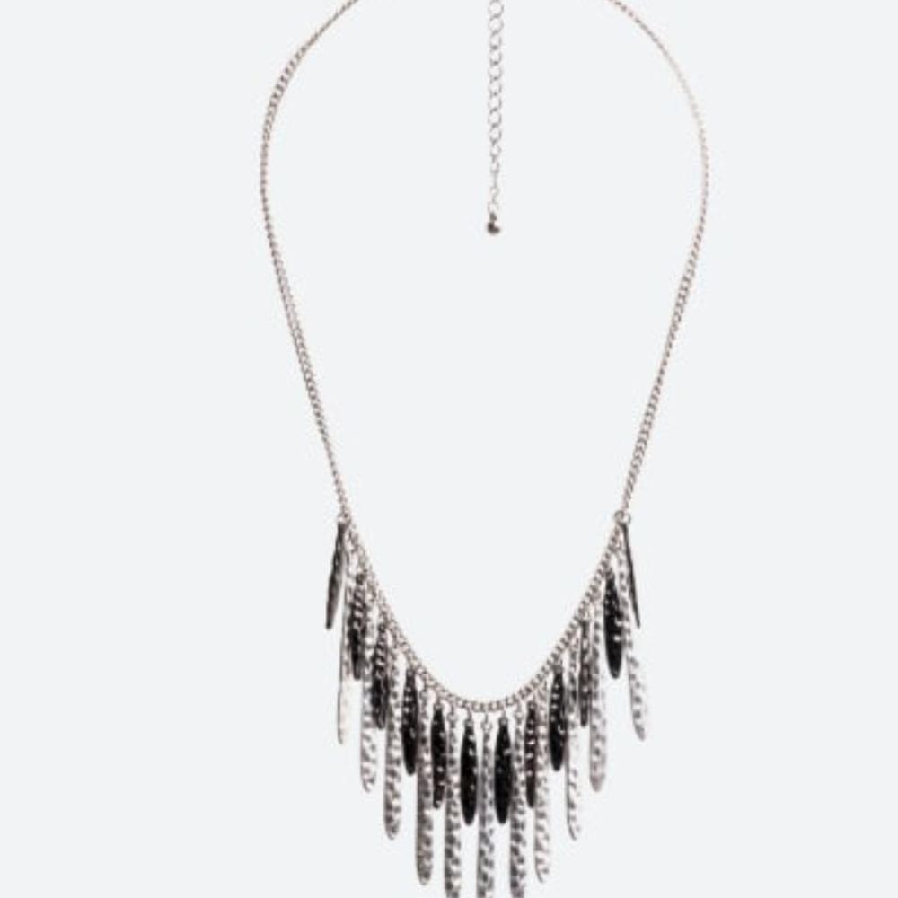 ROMOLO Winefred Hammered Necklace